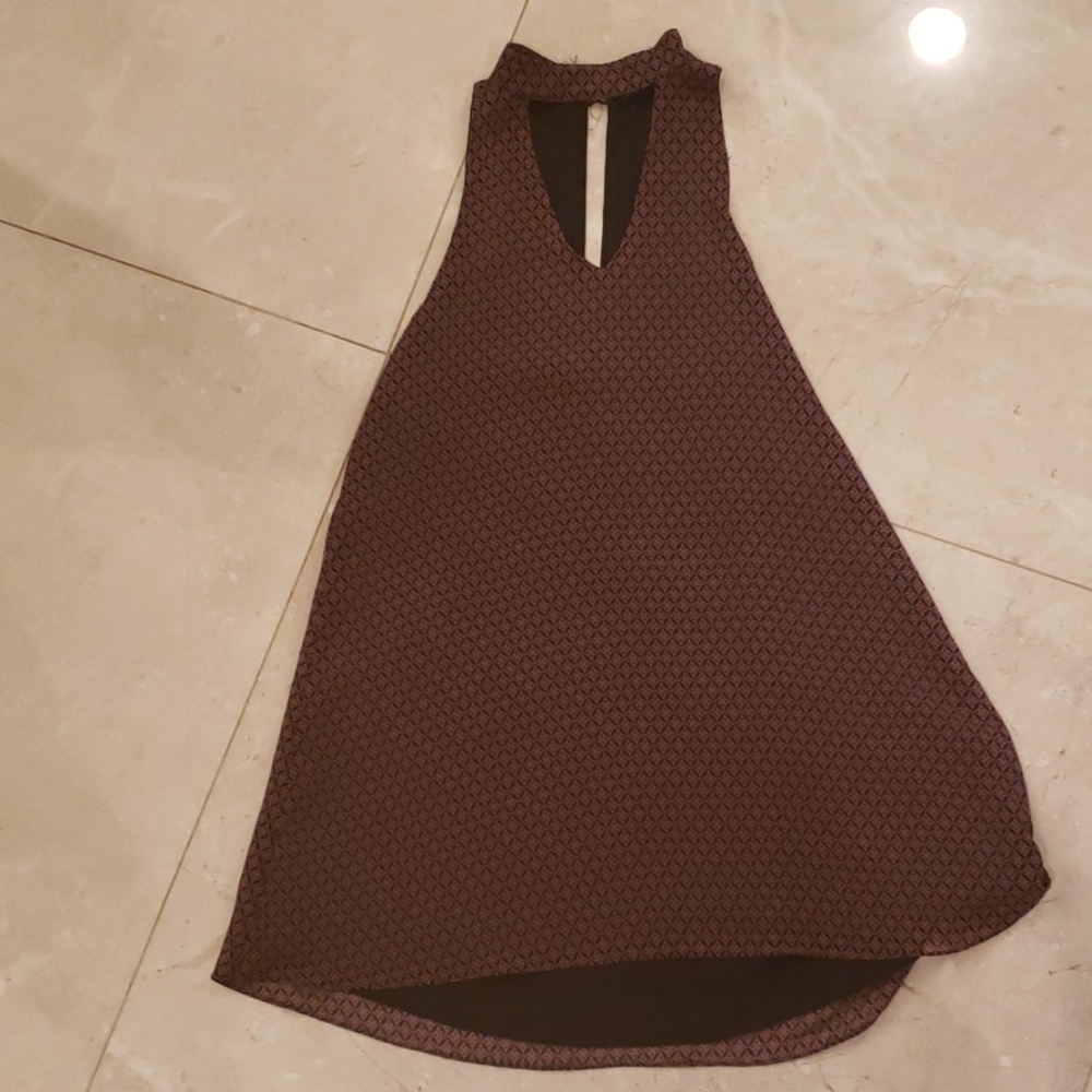 Olivacious sleeveless dress Diamond pattern